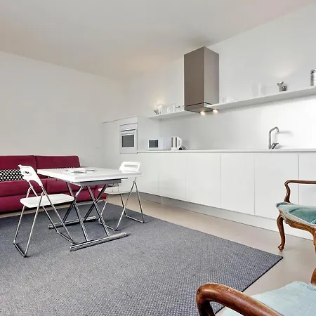 Piazza Del Popolo 아파트